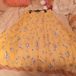 Discontinued Chaps pleated maxiskirt in L